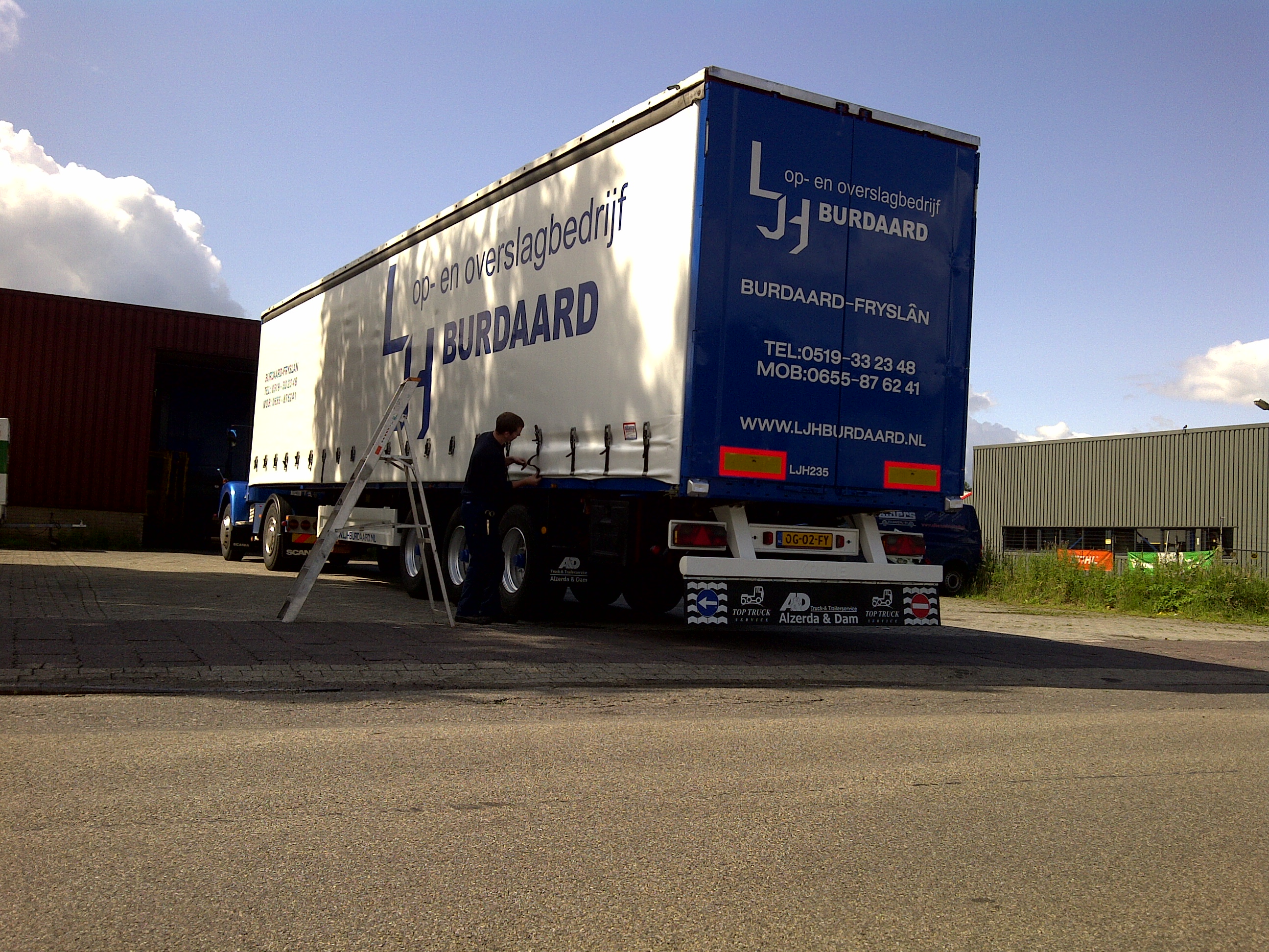 krone tautliner trailer te huur